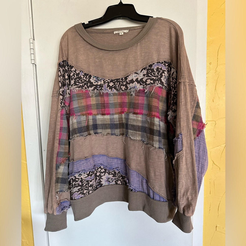 Patchwork Plaid Floral Pullover Sweatshirt By Oli… - image 1
